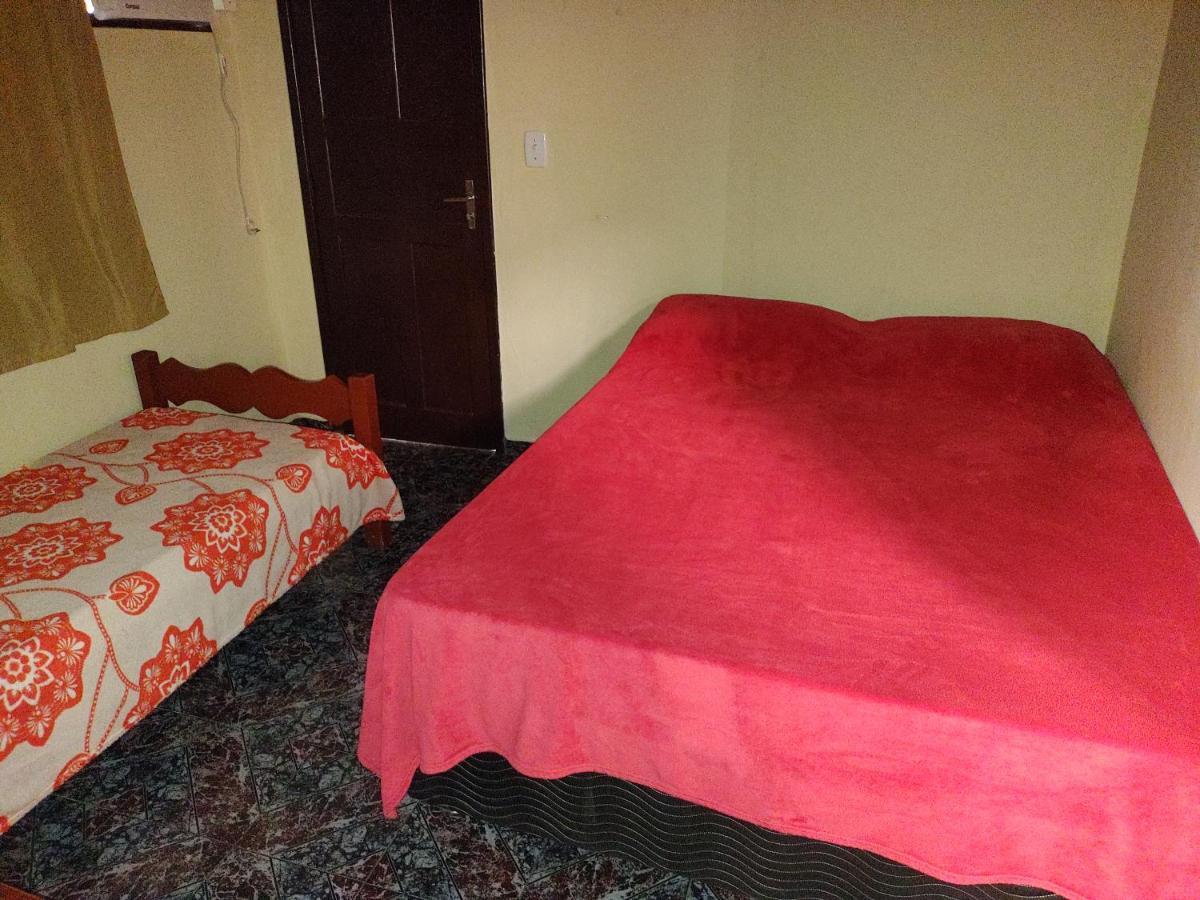 Kitnet A Com Piscina Holiday home *